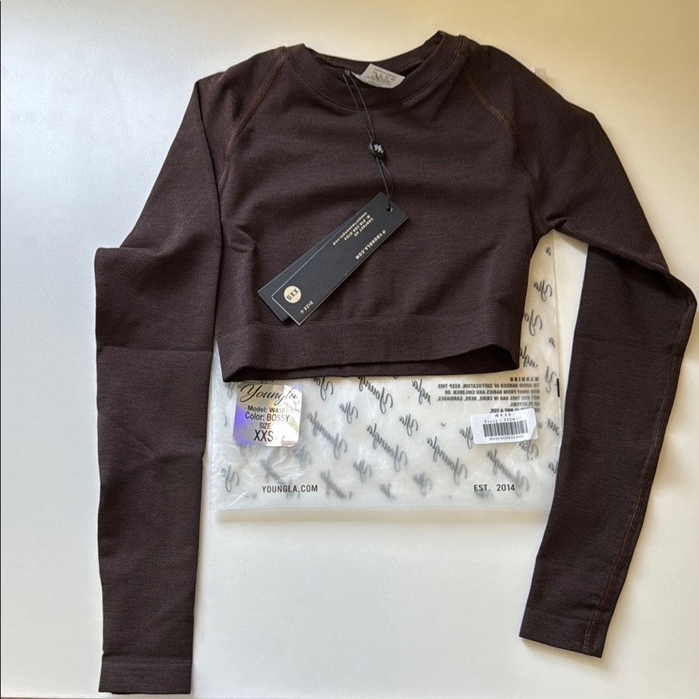 YoungLA Bossy Curve Seamless long sleeve - Picture 3 of 4